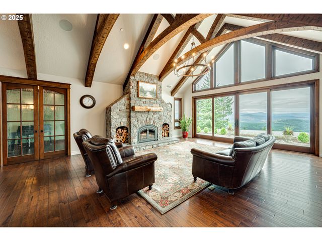 421 WOODLAND HEIGHTS Rd, Woodland, WA 98674