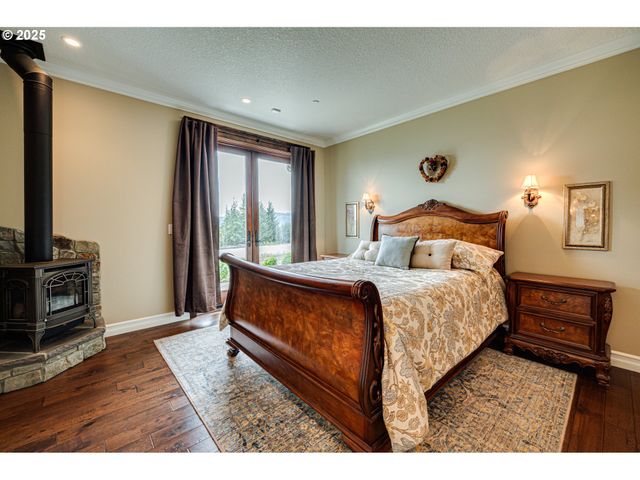 421 WOODLAND HEIGHTS Rd, Woodland, WA 98674