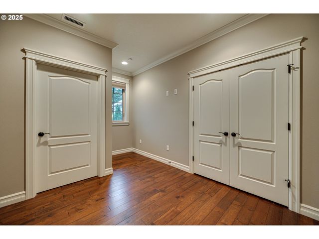 421 WOODLAND HEIGHTS Rd, Woodland, WA 98674