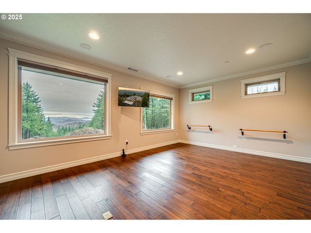 421 WOODLAND HEIGHTS Rd, Woodland, WA 98674