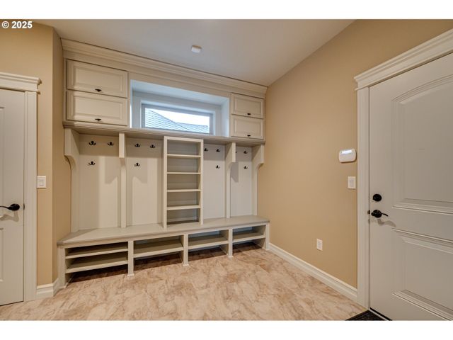 421 WOODLAND HEIGHTS Rd, Woodland, WA 98674