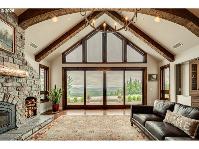 421 WOODLAND HEIGHTS Rd, Woodland, WA 98674