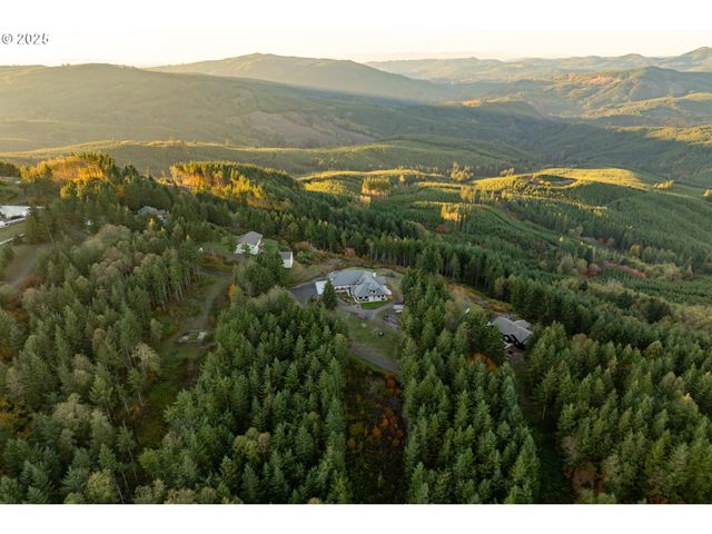 421 WOODLAND HEIGHTS Rd, Woodland, WA 98674