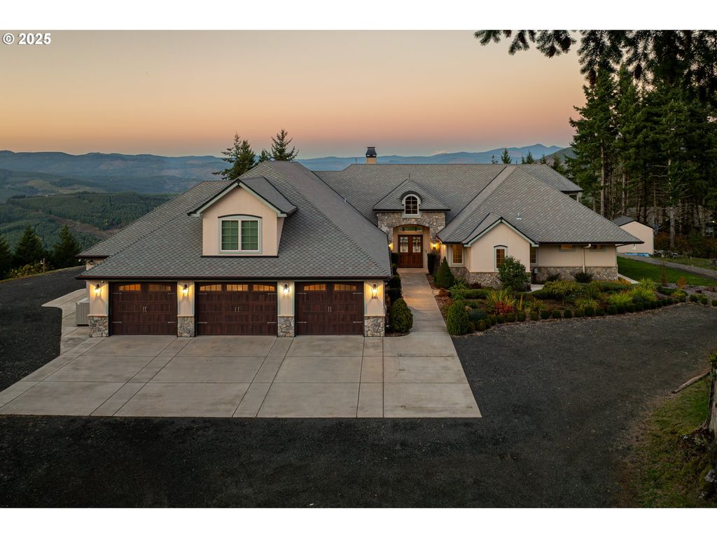 421 WOODLAND HEIGHTS Rd, Woodland, WA 98674