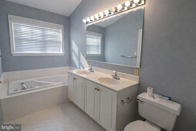 4 ELM TREE CT, Silver Spring, MD 20906