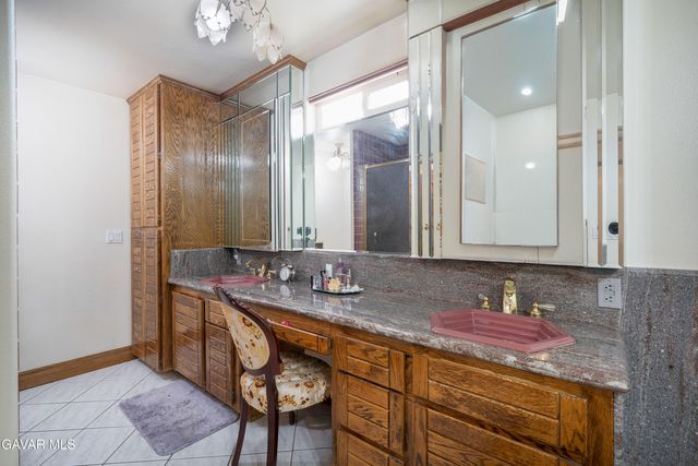 40656 W 30th Street, Palmdale, CA 93551