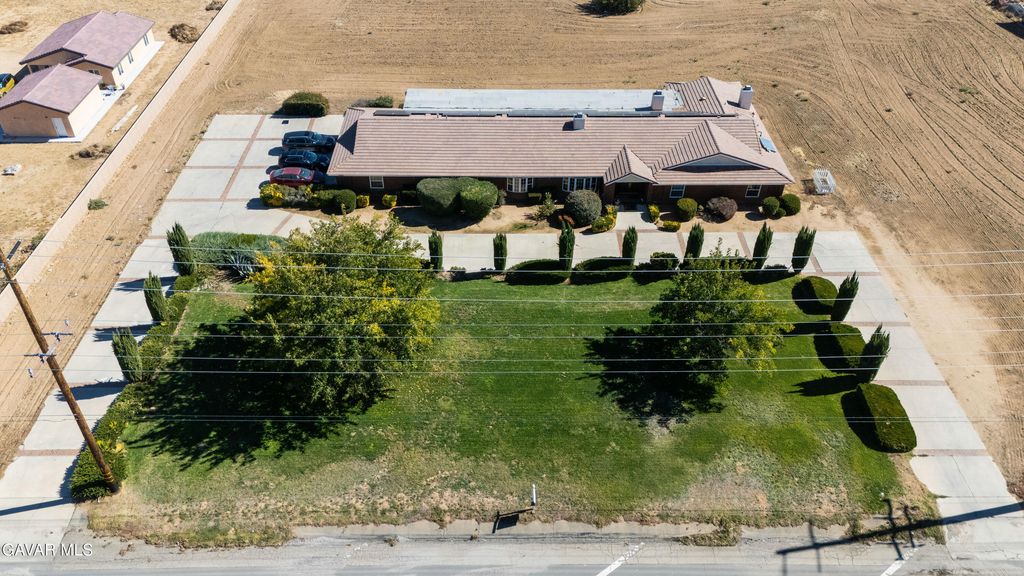 40656 W 30th Street, Palmdale, CA 93551