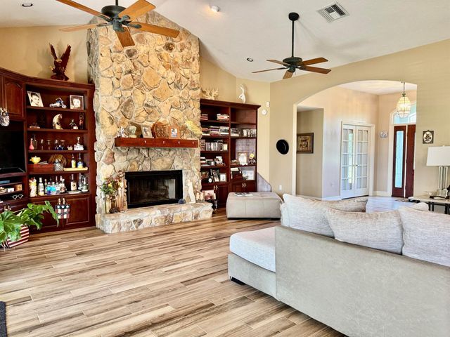 393 SW 77th Terrace, Okeechobee, FL 34974