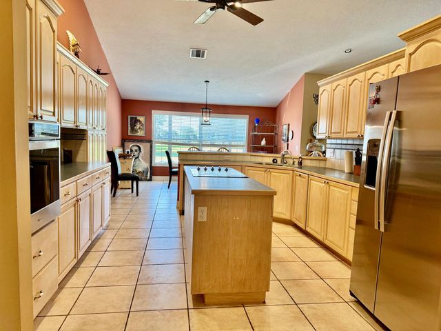 393 SW 77th Terrace, Okeechobee, FL 34974