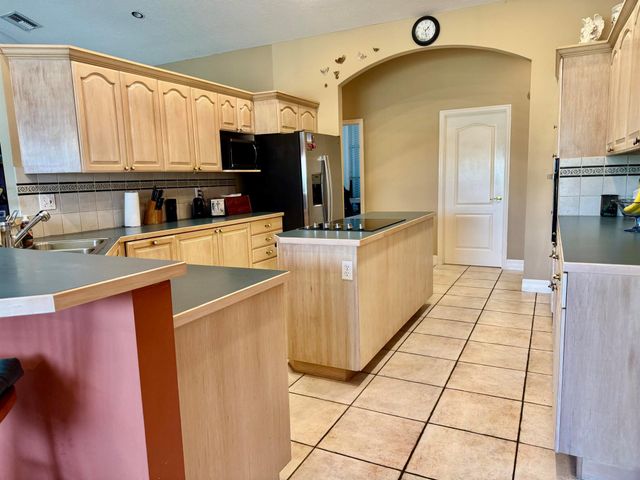 393 SW 77th Terrace, Okeechobee, FL 34974
