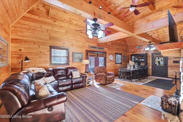 184 Furnace Branch Rd, Bee Spring, KY 42207