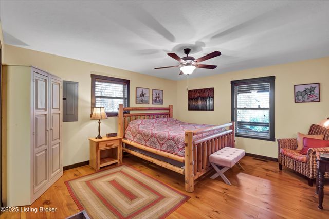 184 Furnace Branch Rd, Bee Spring, KY 42207