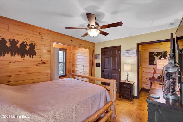 184 Furnace Branch Rd, Bee Spring, KY 42207