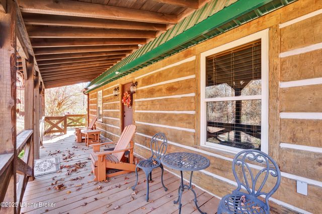 184 Furnace Branch Rd, Bee Spring, KY 42207