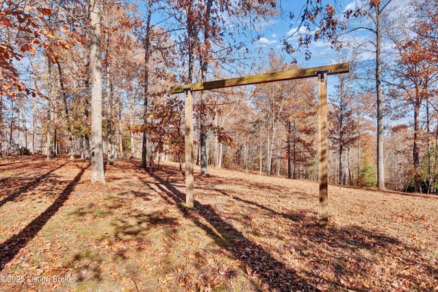 184 Furnace Branch Rd, Bee Spring, KY 42207