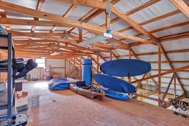 184 Furnace Branch Rd, Bee Spring, KY 42207