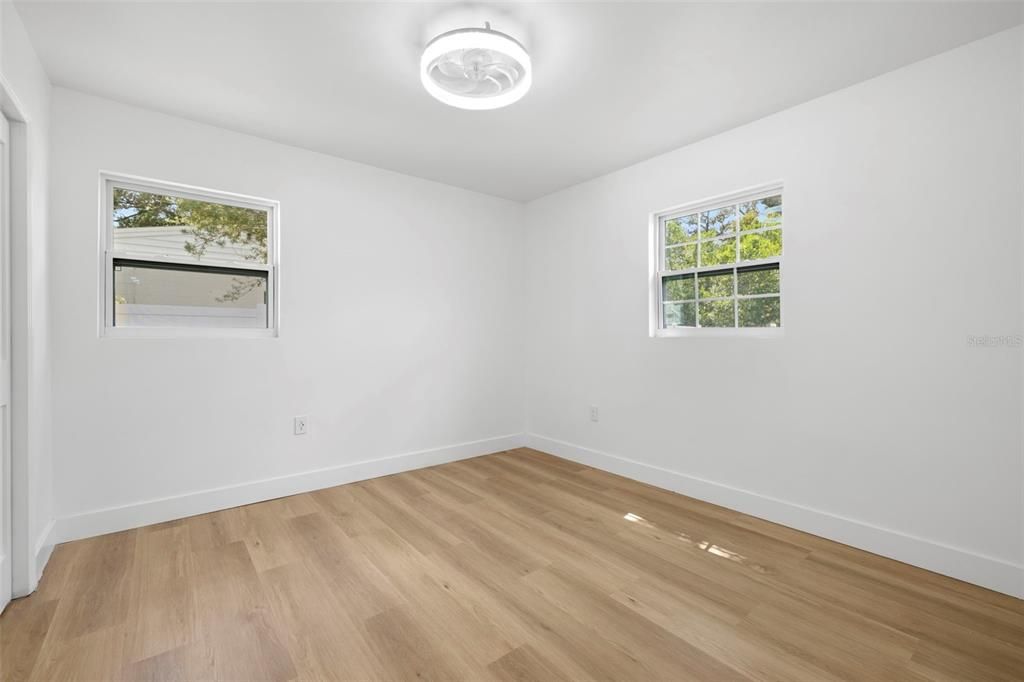 Image 27 of property listing at 11722 N EDISON AVENUE, Tampa, FL 33612