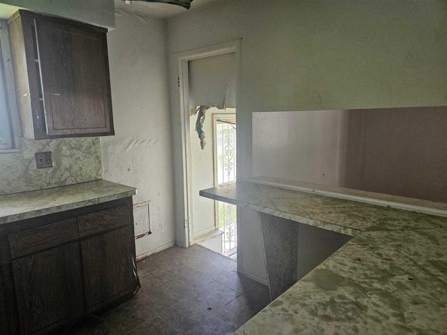 3948 Minnesota Street, Hamtramck, MI 48212