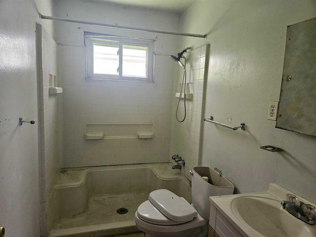 3948 Minnesota Street, Hamtramck, MI 48212