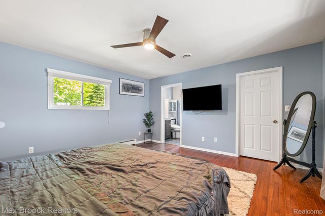 2881 Hope, White Lake Charter Township, MI 48383