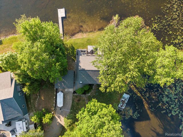 2881 Hope, White Lake Charter Township, MI 48383