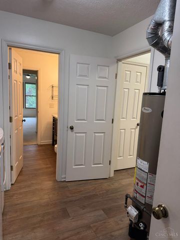 48 Shaker Run Road, Lebanon, OH 45036
