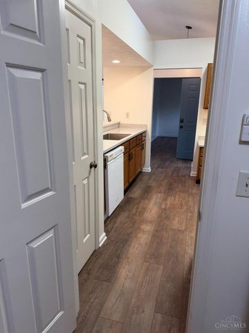 48 Shaker Run Road, Lebanon, OH 45036