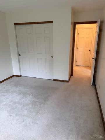 48 Shaker Run Road, Lebanon, OH 45036