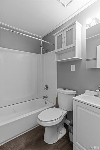 10432 Driver Avenue, Overland, MO 63114