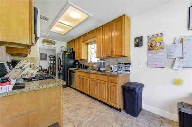 24522 Glen Loch Drive, Spring, TX 77380