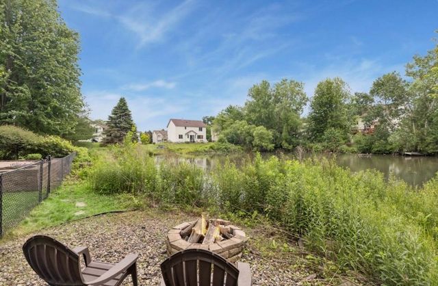 628 Eagle Ridge Road, Woodbury, MN 55125