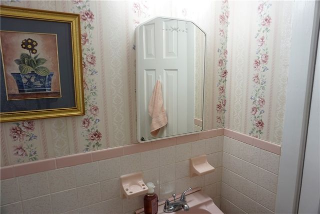 713 Magnolia Drive, Waycross, GA 31501