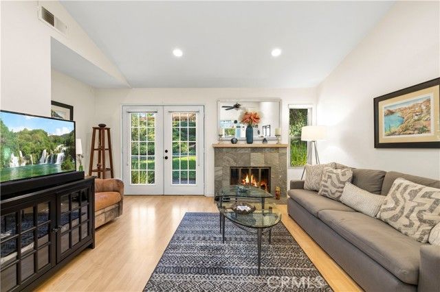 19958 Avenue Of The Oaks, Newhall (santa Clarita), CA 91321