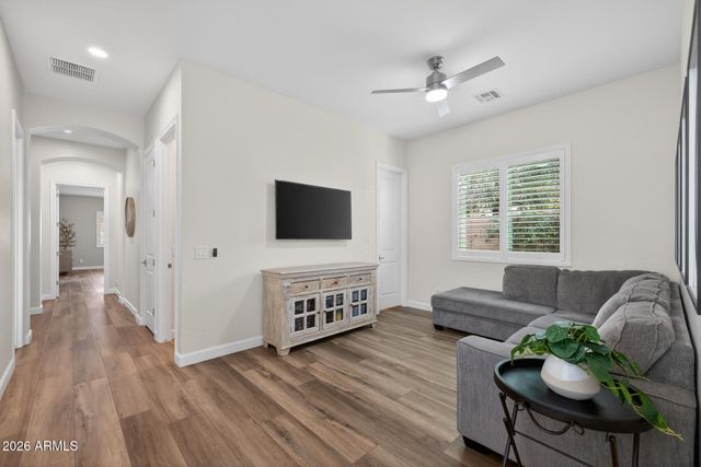 20454 E RAVEN Drive, Queen Creek, AZ 85142