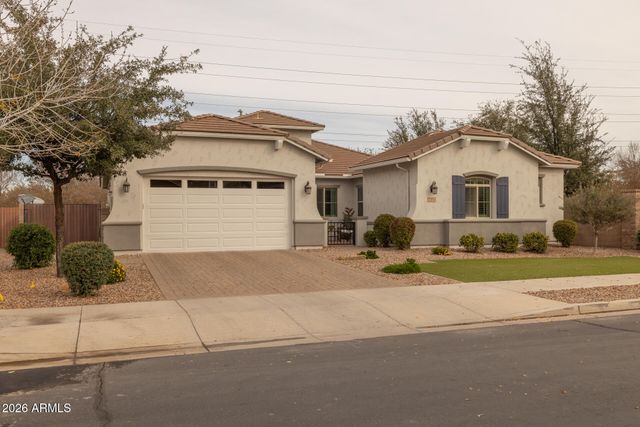 20454 E RAVEN Drive, Queen Creek, AZ 85142