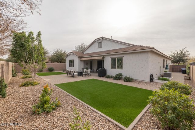 20454 E RAVEN Drive, Queen Creek, AZ 85142