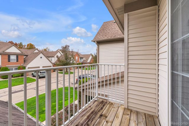 20654 DUNHAM Road, Clinton Charter Township, MI 48038