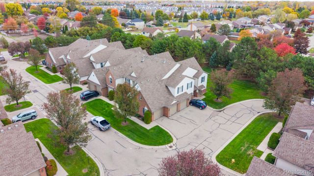 20654 DUNHAM Road, Clinton Charter Township, MI 48038