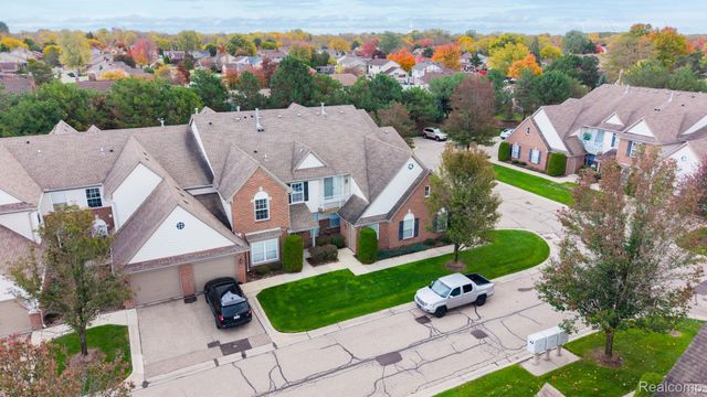 20654 DUNHAM Road, Clinton Charter Township, MI 48038