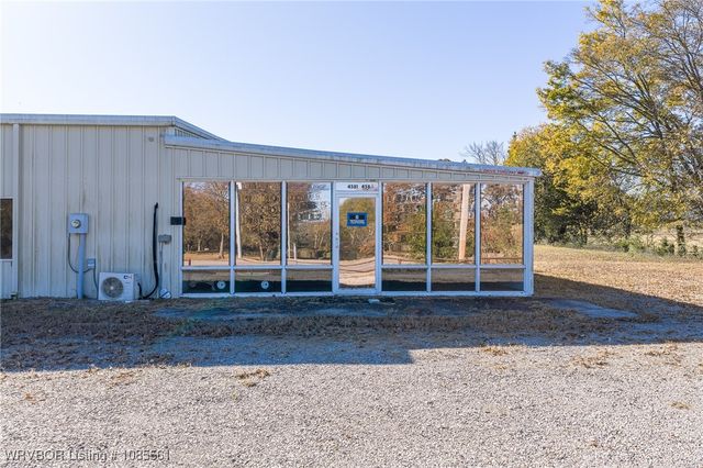 4541 W State HWY 22, Paris, AR 72855