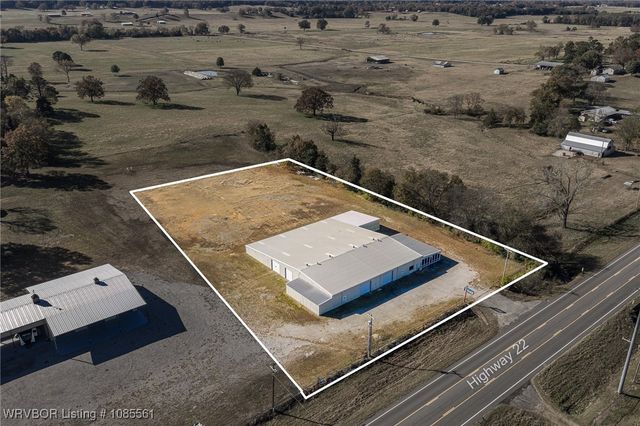 4541 W State HWY 22, Paris, AR 72855