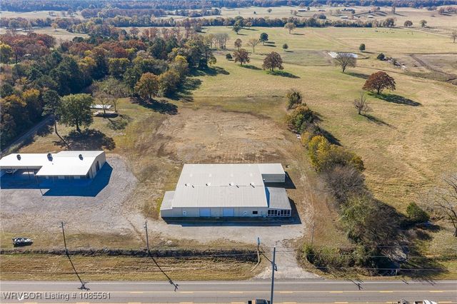 4541 W State HWY 22, Paris, AR 72855