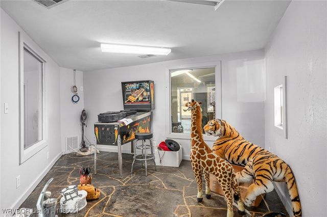 4541 W State HWY 22, Paris, AR 72855