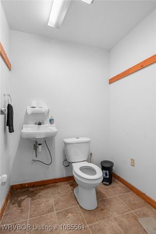 4541 W State HWY 22, Paris, AR 72855