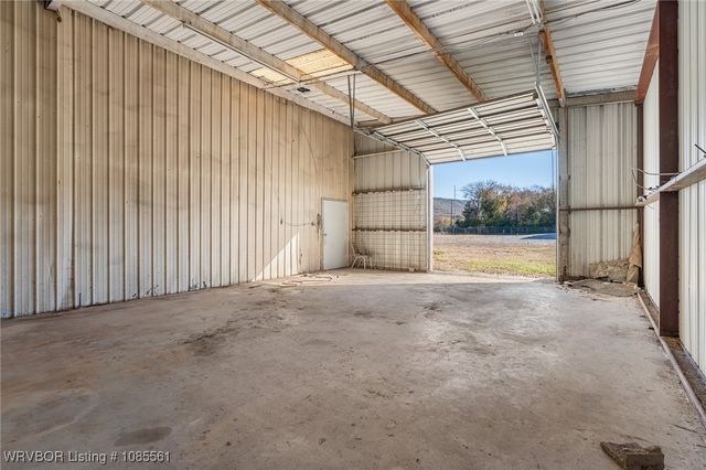 4541 W State HWY 22, Paris, AR 72855