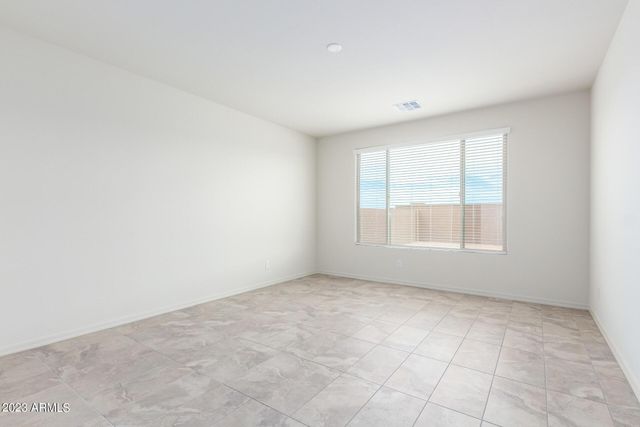 8529 S 67th Drive, Laveen, AZ 85339