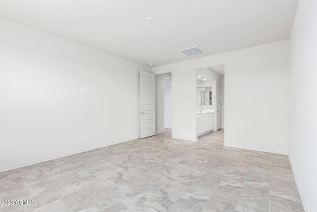 8529 S 67th Drive, Laveen, AZ 85339