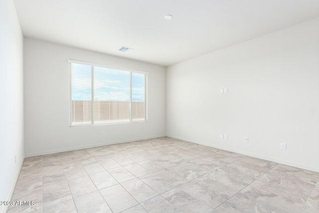 8529 S 67th Drive, Laveen, AZ 85339