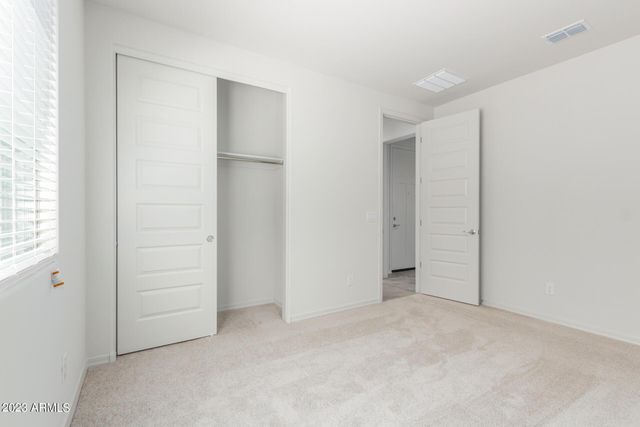 8529 S 67th Drive, Laveen, AZ 85339