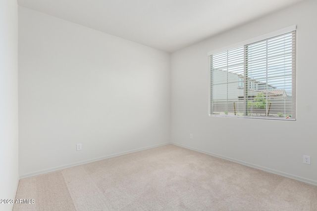 8529 S 67th Drive, Laveen, AZ 85339